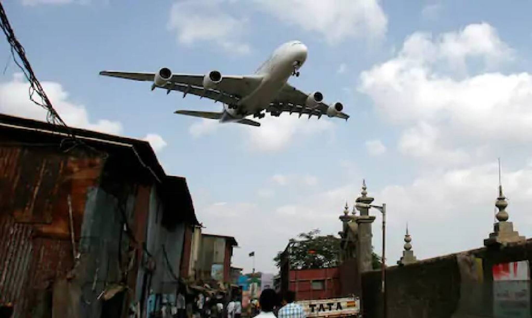 Vande Bharat Mission | ദുബായ് വിമാനം കൊച്ചിയിലെത്തി; വിമാനത്തിൽ 178 പേർ