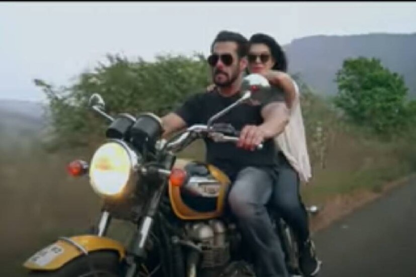  ലോക്ക്ഡൗൺ കാലയളവിൽ സൽമാന്റെ ഫാം ഹൗസിൽ ചിത്രീകരിച്ച സംഗീത ആൽബത്തിൽ നിന്നും