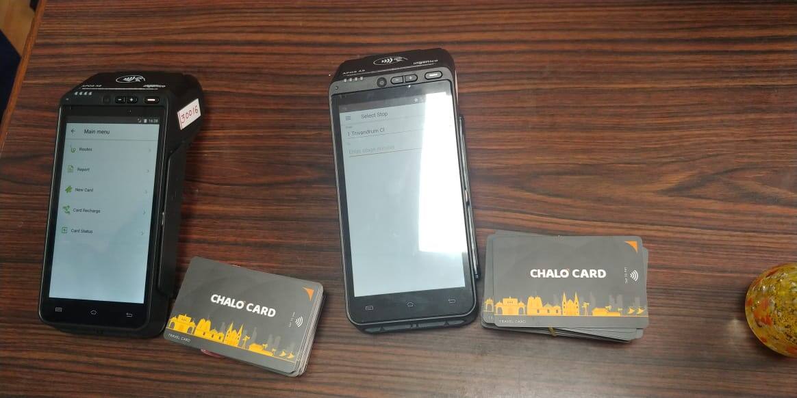  ഗതാഗതമന്ത്രി എ.കെ ശശീന്ദ്രൻ സെക്രട്ടേറിയേറ്റിലെ യാത്രക്കാർക്ക് കാർഡ് നൽകിയാണ് ട്രയൽ ഉദ്ഘാടനം ചെയ്തത്. രണ്ട് റൂട്ടുകളിലാണ് പരീക്ഷണം. ബസിൽ കയറുന്ന യാത്രക്കാർക്ക് തുടക്കത്തിൽ പണം നൽകി കാർഡ് വാങ്ങാം. തുടർന്നുള്ള യാത്രകളിൽ പണം നൽകേണ്ട.