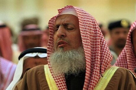 Eid in Saudi Arabia 2020 | പെരുന്നാൾ നമസ്കാരം വീടുകളിൽ നിർവഹിക്കണമെന്ന് സൗദി ഗ്രാന്റ് മുഫ്തി Eid in Saudi Arabia 2020 | പെരുന്നാൾ നമസ്കാരം വീടുകളിൽ നിർവഹിക്കണമെന്ന് സൗദി ഗ്രാന്റ് മുഫ്തി