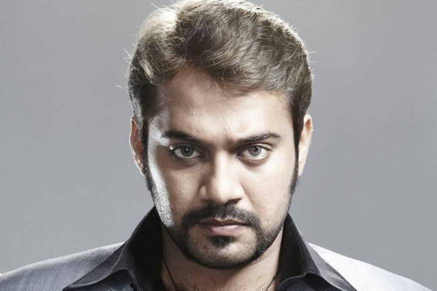 ഇതൊരു താക്കീതാണ്. ഇത് അവസാനത്തേതായിരിക്കണം. ഞാന് ഇങ്ങനെ ദേഷ്യപ്പെട്ടു സംസാരിക്കുന്ന വ്യക്തിയല്ല, പക്ഷേ ഇന്നലെ എനിക്ക് ഇതാണ് സംഭവിച്ചത്... ബാല പറയുന്നു ഇതൊരു താക്കീതാണ്. ഇത് അവസാനത്തേതായിരിക്കണം. ഞാന് ഇങ്ങനെ ദേഷ്യപ്പെട്ടു സംസാരിക്കുന്ന വ്യക്തിയല്ല, പക്ഷേ ഇന്നലെ എനിക്ക് ഇതാണ് സംഭവിച്ചത്... ബാല പറയുന്നു