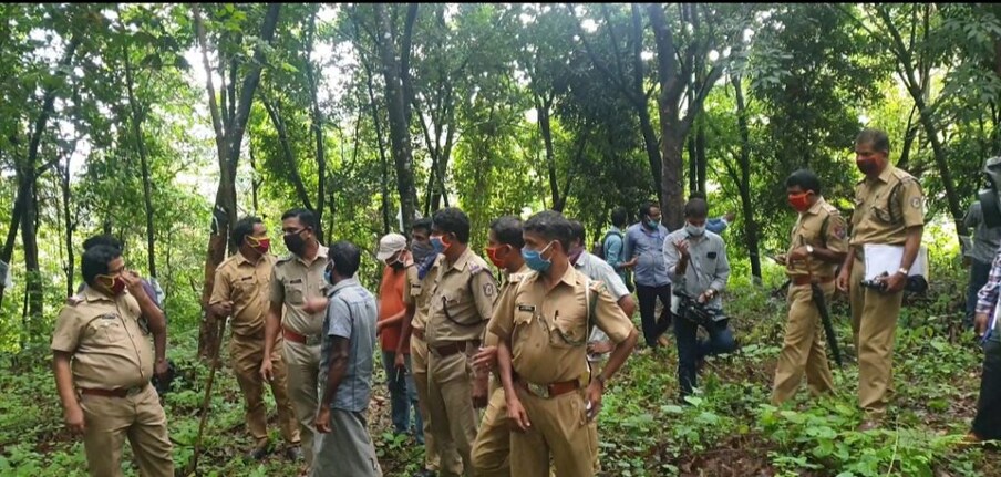  മറ്റു പ്രതികളായ എസ്റ്റേറ്റ് ഉടമ അബ്ദുള്‍ കരീം, മകന്‍ റിയാസുദ്ദീന്‍ എന്നിവർ ഒളിവിലാണ്. 