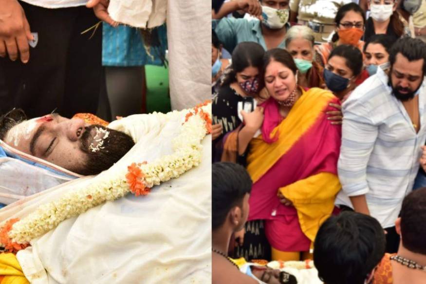  Chiranjeevi Sarja's Funeral. (Image: Amlan Paliwal)