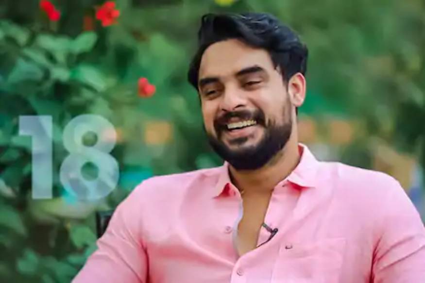 Online Class| ഓൺലൈൻ പഠന സൗകര്യമില്ലാത്ത കുട്ടികൾക്ക് സഹായവുമായി ടോവിനോ തോമസ്
