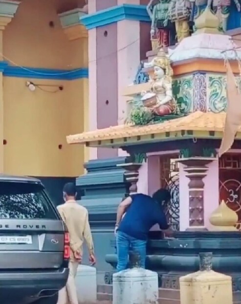  തന്റെ റേഞ്ച് റോവർ കാറിൽ നിന്നും പുറത്തിറങ്ങി പെട്ടെന്ന് മടങ്ങുന്ന പൃഥ്വിയുടെ വീഡിയോയുമുണ്ട്
