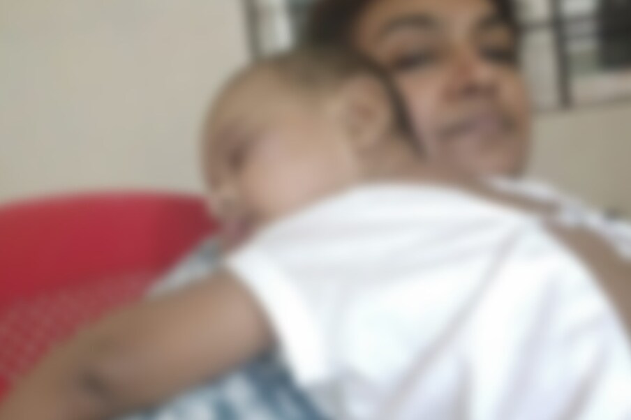  ആശുപത്രിയിൽ എത്തുംവരെ കുഞ്ഞ് ആരുടേതാണെന്നോ എവിടുന്ന് വന്നതാണെന്നോ അനിതയ്ക്ക് അറിവുണ്ടായിരുന്നില്ല. സ്ക്കൂൾ കുട്ടികളായ മൂന്ന് മക്കൾക്ക് ഏതാനും ദിവസത്തേയ്ക്കുള്ള ആഹാരം ഉണ്ടാക്കി ഫ്രിഡ്ജിൽ വച്ച ശേഷമാണ് ഈ ദൗത്യത്തിനായി എത്തിയത്.