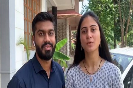 GOOD NEWS | വിവാഹത്തിന് ആഘോഷങ്ങളില്ല; നവദമ്പതികൾ കോവിഡ് ആശുപത്രിക്ക് നൽകിയത് 50 ബെഡുകൾ GOOD NEWS | വിവാഹത്തിന് ആഘോഷങ്ങളില്ല; നവദമ്പതികൾ കോവിഡ് ആശുപത്രിക്ക് നൽകിയത് 50 ബെഡുകൾ