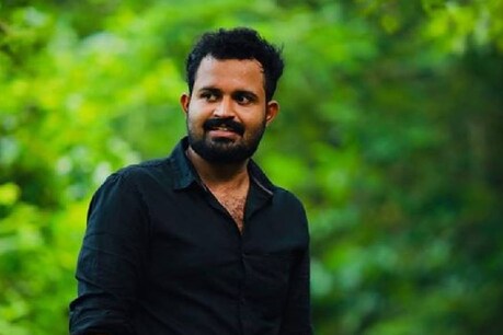 നിതിൻ ചന്ദ്രന്റെ സ്വപ്നങ്ങൾക്ക് നിറം ചാർത്തി; രക്തം ദാനം ചെയ്ത് സുഹൃത്തുക്കൾ നിതിൻ ചന്ദ്രന്റെ സ്വപ്നങ്ങൾക്ക് നിറം ചാർത്തി; രക്തം ദാനം ചെയ്ത് സുഹൃത്തുക്കൾ