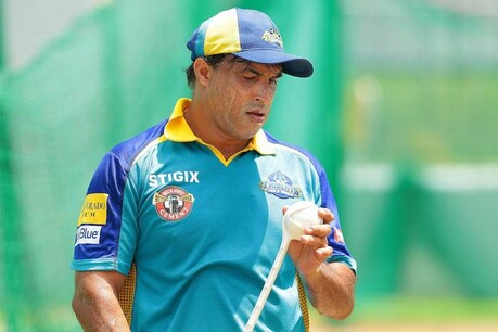 Robin Singh| ലോക്ക്ഡൗണ് ലംഘിച്ചു; ഇന്ത്യന് മുന് ക്രിക്കറ്റ് താരം റോബിന് സിങ്ങിന്റെ കാര് പൊലീസ് പിടിച്ചെടുത്തു Robin Singh| ലോക്ക്ഡൗണ് ലംഘിച്ചു; ഇന്ത്യന് മുന് ക്രിക്കറ്റ് താരം റോബിന് സിങ്ങിന്റെ കാര് പൊലീസ് പിടിച്ചെടുത്തു