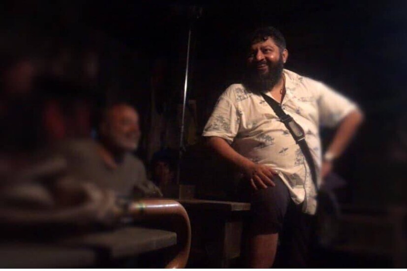  കൂടാതെ താൻ ഒരു സ്വതന്ത്ര സംവിധായകനാവാൻ പോകുന്നു എന്നുംകൂടി പറഞ്ഞായിരുന്നു ലിജോ ജോസ് പുതിയ ചിത്രം അവതരിപ്പിച്ചത്