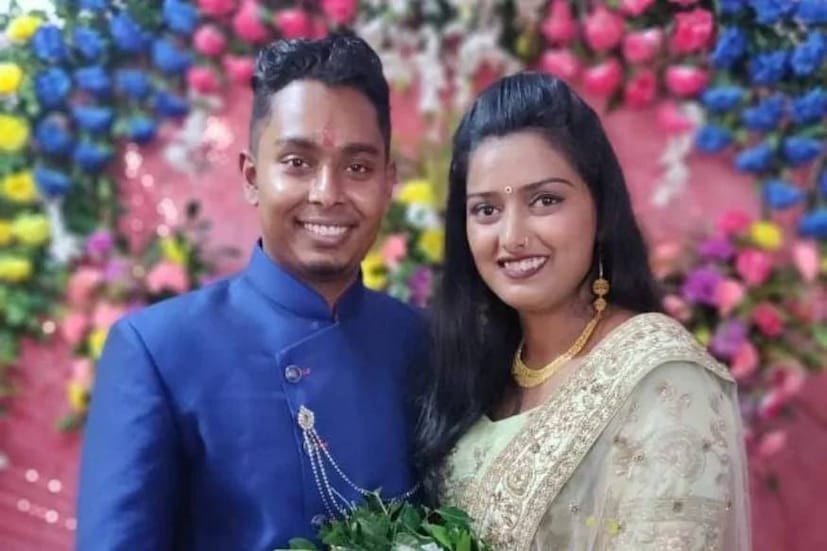 ജാർഖണ്ഡ് മുഖ്യമന്ത്രി ഹേമന്ദ് സോറന്‍ ഇരുവര്‍ക്കും ആശംസയേകാനെത്തി. ശാരീരിക അകലം കൃത്യമായി പാലിച്ച് 50 പേരടങ്ങുന്ന രണ്ട് ബാച്ചുകളായാണ് വിവാഹത്തിനെത്തിയവരെ വേര്‍തിരിച്ചത്. മാസ്‌കും സാനിറ്റൈസറും നിര്‍ബന്ധമായിരുന്നു. തിരക്ക് ഒഴിവാക്കാനായി വിവാഹത്തിനെത്തുന്നവര്‍ക്ക് പ്രത്യേക സമയവും നിശ്ചയിച്ചിരുന്നു.