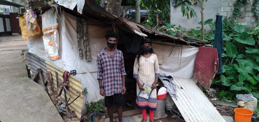  സവിതയുടെ വീടെന്ന സ്വപ്നം സാക്ഷാത്കരിക്കാന്‍ തനിക്ക് ആകും പോലെ സഹായിക്കാന്‍ ടീച്ചര്‍ തീരുമാനിച്ചു. അതിനുള്ള വഴിയാണ് പതിനെട്ടുവര്‍ഷം കൊണ്ട് വരച്ച 125 ചിത്രങ്ങളുടെ വില്‍പ്പന.