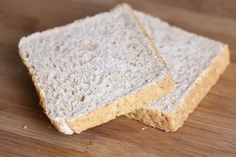 french baker, womens urine for bread making, Goldilocks bread, public toilets, collects womens urine for bread making,  popular Goldilocks bread, public toilets for popular Goldilocks bread