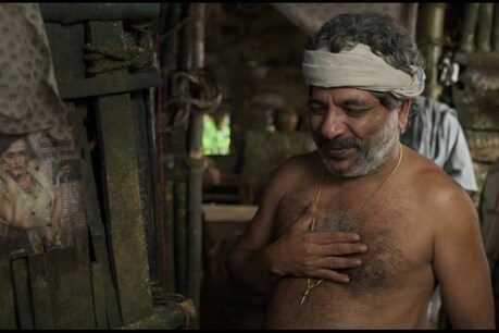 'ആത്മീയതയുടെ $@^%ട'; ലിജോ ജോസ് പെല്ലിശ്ശേരിയുടെ പുതിയ ചിത്രം ചുരുളിയുടെ ട്രയിലർ എത്തി 'ആത്മീയതയുടെ $@^%ട'; ലിജോ ജോസ് പെല്ലിശ്ശേരിയുടെ പുതിയ ചിത്രം ചുരുളിയുടെ ട്രയിലർ എത്തി