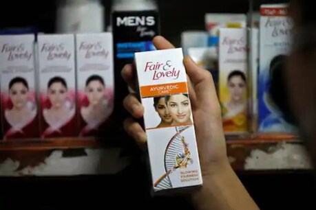 ഇനി ആരും വെളുത്തവരാകണ്ട; തിളങ്ങുന്നവരാകാം; ഫെയർ ആൻഡ് ലവ് ലി പേരുമാറ്റി ഇനി ആരും വെളുത്തവരാകണ്ട; തിളങ്ങുന്നവരാകാം; ഫെയർ ആൻഡ് ലവ് ലി പേരുമാറ്റി
