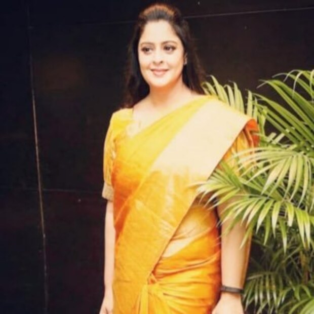  ഇപ്പോഴിതാ നടിയും കോൺഗ്രസ് നേതാവുമായ നഗ്മ കങ്കണയ്ക്കെതിരെ രംഗത്തെത്തിയിരിക്കുകയാണ്. കങ്കണയുടെ സ്വജനപക്ഷപാത ആരോപണത്തെ പരിഹസിച്ചുകൊണ്ടാണ് നഗ്മ എത്തിയിരിക്കുന്നത്. ട്വിറ്ററിൽ പങ്കുവെച്ച പോസ്റ്റിലാണ് നഗ്മയുടെ പരിഹാസം.