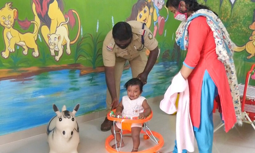  കുട്ടികള്‍ക്ക് പൊതുവിലും പെണ്‍കുട്ടികള്‍ക്ക് പ്രത്യേകിച്ചും സ്വച്ഛവും സുരക്ഷിതവുമായ അന്തരീക്ഷം ഉണ്ടാക്കിക്കൊടുക്കുക എന്ന സര്‍ക്കാരിന്‍റെ നയപ്രകാരമാണ് കേരളത്തില്‍ ശിശു സൗഹൃദ പൊലീസ് സ്റ്റേഷനുകള്‍ സ്ഥാപിക്കുന്നത്.