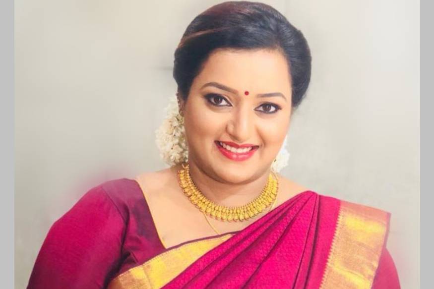  എന്നാൽ ഫോട്ടോ കണ്ട് സ്വർണം എത്രയുണ്ടെന്ന് പറയാനാവില്ലെന്നാണ് എൻഐഎയുടെ വാദം. മാത്രമല്ല ഇത് സ്വർണമാണെന്നതിനും തെളിവില്ല.