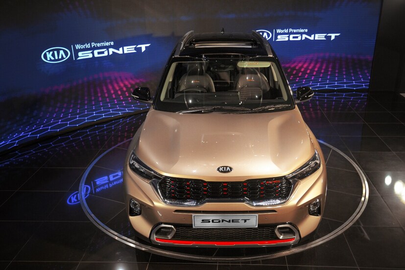 The Kia Sonet will compete in the hotly-contested compact SUV in India. It will rival popular offerings like the Maruti Suzuki Vitara Brezza, Hyundai Venue, Tata Nexon and others. (Image source: Kia)