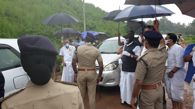  സ്വയം നിരീക്ഷണത്തിലായ സാഹചര്യത്തില്‍ നാളെ നടക്കുന്ന സ്വാതന്ത്യ ദിനാഘോഷത്തില്‍ മുഖ്യമന്ത്രി പങ്കെടുക്കില്ല. 