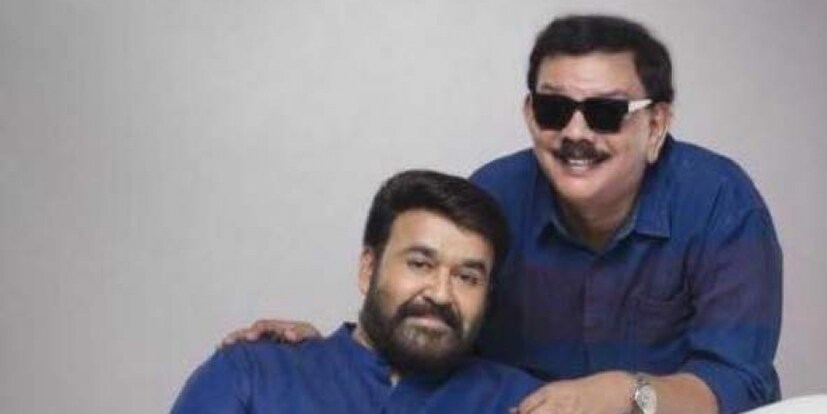  ചെയ്യാനിരുന്ന സിനിമയുടെ എഴുതി പൂർത്തിയാക്കിയ തിരക്കഥ. കൈകൂപ്പികൊണ്ട് ഞാൻ പറഞ്ഞു,​ വേണ്ട തൃപ്‌തിയായി എനിക്കു വായിക്കേണ്ട. അതായിരുന്നു തേന്മാവിൻ കൊമ്പത്ത്'
