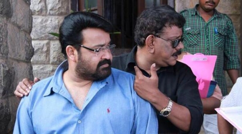  മോഹൻ ലാൽ- 'അക്കാലത്തെല്ലാം ഞാൻ സ്ഥിരം പ്രിയനോട് പറയുമായിരുന്നു. ഒരാഗ്രഹം കൊണ്ട് ചോദിക്കുകയാ പ്രിയാ,​ സിനിമ തുടങ്ങുന്നതിന് മുമ്പേ തിരക്കഥ തിരക്കഥയൊന്ന് വായിക്കാൻ കിട്ടുമോയെന്ന്. നാളെ എന്താണ് ചെയ്യേണ്ടതെന്ന് അറിയാനുള്ള താൽപര്യം കൊണ്ടായിരുന്നു അത്. 