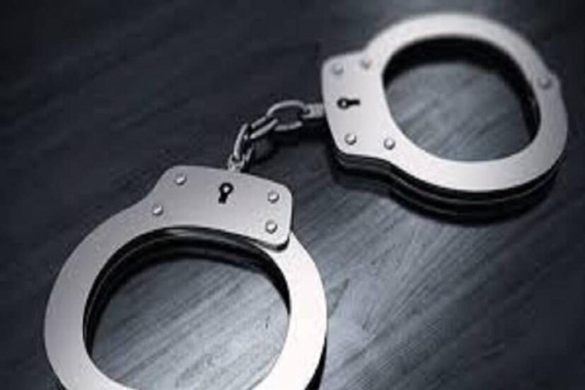 Murder, son killed mother, Egyptian man, man killed Mother and body stuffed on sofa