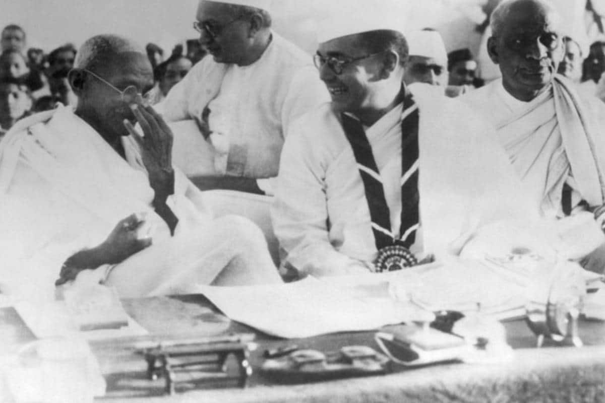 മഹാത്മാ ഗാന്ധി,സുഭാഷ് ചന്ദ്രബോസ് (Image: AFP)