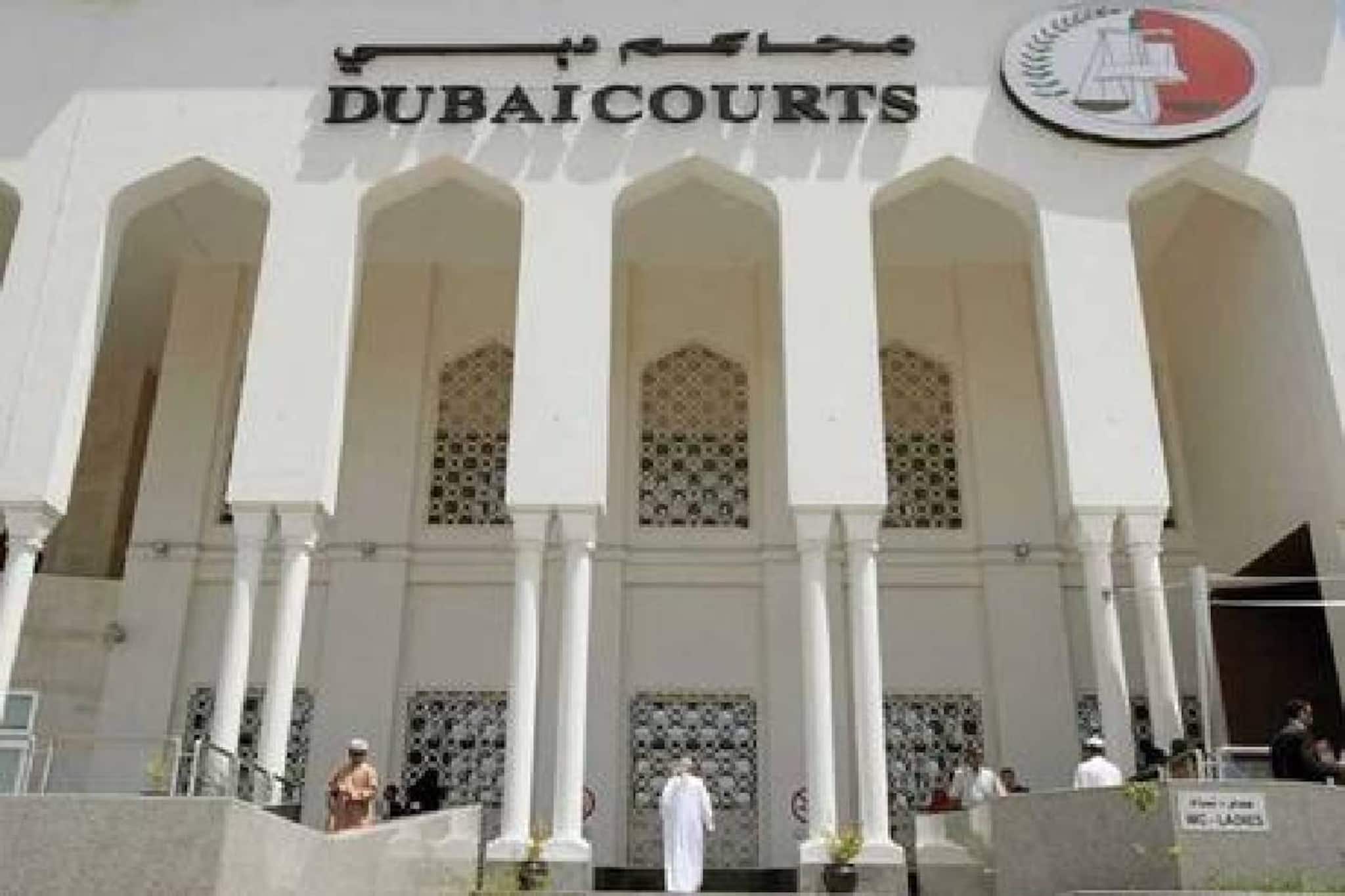 10 ലക്ഷം ദിർഹം അടങ്ങിയ ബ്രീഫ്കേസ് തട്ടിക്കൊണ്ടുപോയി; ദുബായിൽ പരാതിയുമായി വ്യവസായി