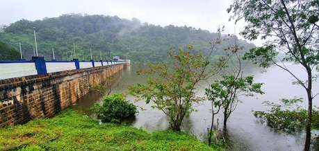 Kerala Rains | ആശങ്കയൊഴിയുന്നു; പമ്പാ ഡാമിന്റെ ആറ് ഷട്ടറുകളും അടച്ചു Kerala Rains | ആശങ്കയൊഴിയുന്നു; പമ്പാ ഡാമിന്റെ ആറ് ഷട്ടറുകളും അടച്ചു