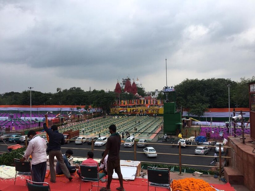  ചെങ്കോട്ടയിലെ ഒരുക്കങ്ങൾ