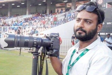ബൈക്കപകടത്തിൽ പരിക്കേറ്റ് ചികിത്സയിലായിരുന്ന ന്യൂസ് ഫോട്ടോഗ്രാഫർ ശ്രീകാന്ത് മരണത്തിന് കീഴടങ്ങി ബൈക്കപകടത്തിൽ പരിക്കേറ്റ് ചികിത്സയിലായിരുന്ന ന്യൂസ് ഫോട്ടോഗ്രാഫർ ശ്രീകാന്ത് മരണത്തിന് കീഴടങ്ങി