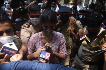 ബോളിവുഡ് ലഹരിമരുന്ന് കേസ്: റിയ ചക്രബർത്തിയുടെ കസ്റ്റഡി കാലാവധി ഒക്ടോബർ 20 വരെ നീട്ടി