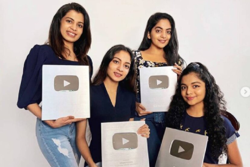  അഹാനയും കുടുംബവും സോഷ്യൽ മീഡിയയിലും യൂട്യുബിലും സജീവമാണ്. അടുത്തിടെ അഹാനയ്ക്കും സഹോദരിമാർക്കും യൂട്യൂബ് പ്ലേ ബട്ടൺ ലഭിച്ചിരുന്നു. അച്ഛനും അമ്മയും മക്കളും സ്വന്തമായി യൂട്യൂബ് ചാനൽ ഉള്ളവരാണ്