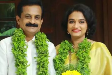 വിവാഹ വേഷത്തിലെ രജിത് കുമാറും കൃഷ്ണപ്രഭയും; കുട്ടിമാമാ ഞങ്ങൾ ഞെട്ടി മാമാ അവസ്ഥയിൽ സോഷ്യൽ മ