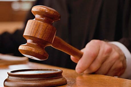 നടിയെ അക്രമിച്ച കേസ്: പ്രോസിക്യൂട്ടറെ നിയമിക്കുന്നത് അടക്കമുള്ള കാര്യങ്ങളില് നിലപാട് ആരാഞ്ഞ് വിചാരണ കോടതി നടിയെ അക്രമിച്ച കേസ്: പ്രോസിക്യൂട്ടറെ നിയമിക്കുന്നത് അടക്കമുള്ള കാര്യങ്ങളില് നിലപാട് ആരാഞ്ഞ് വിചാരണ കോടതി