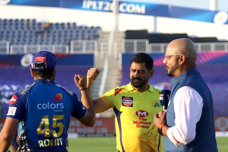 IPL 2020| ഫിറ്റ് ബോഡി , പുതിയ ഹെയർ സ്റ്റൈൽ, താടി; എംഎസ് ധോണിയുടെ ലുക്ക് ഏറ്റെടുത്ത് ആരാധകർ IPL 2020| ഫിറ്റ് ബോഡി , പുതിയ ഹെയർ സ്റ്റൈൽ, താടി; എംഎസ് ധോണിയുടെ ലുക്ക് ഏറ്റെടുത്ത് ആരാധകർ