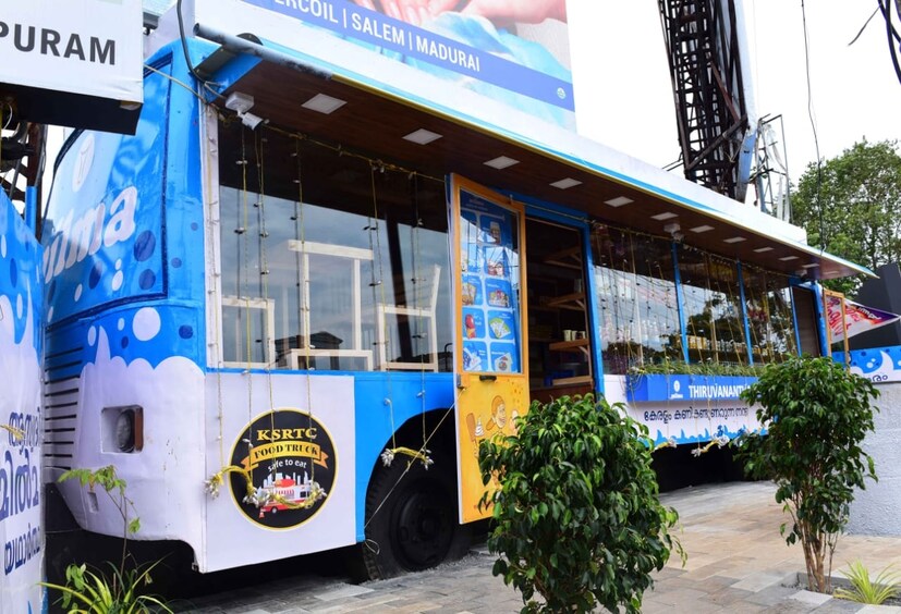  ഇത്തരം വൈവിധ്യമാർന്ന രുചി ഭേദങ്ങൾ യാത്രക്കാർക്കും പൊതുജനങ്ങൾക്കും വിനോദ സഞ്ചാരികൾക്കും ന്യായമായ വിലയിൽ നല്ല ഗുണനിലവാരത്തോടു കൂടി ശുചിത്വം ഉറപ്പാക്കി ലഭ്യമാക്കുക എന്നതാണ് ഫുഡ് ട്രക്ക് പദ്ധതിയിലൂടെ ഉദ്ദേശിക്കുന്നത്. ദിനംപ്രതി 30 ലക്ഷം യാത്രക്കാരാണ് കെ.എസ്.ആർ.ടി.സി-യിൽ കോവിഡ് വ്യാപിക്കുന്നതിന് മുൻപ് യാത്ര ചെയ്തിരുന്നത്. യാത്രക്കാർക്ക് നല്ല ഭക്ഷണം ലഭ്യമാക്കുക എന്ന ലക്ഷ്യവും ഈ പദ്ധതിക്കുണ്ട്.