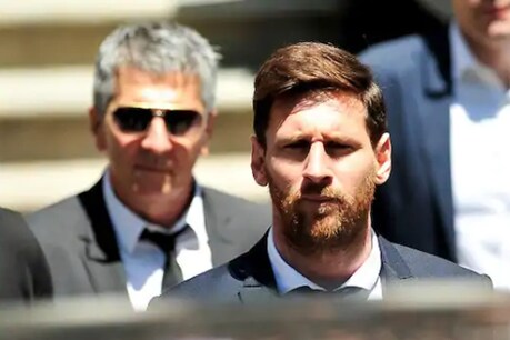 Messi | മെസി ബാഴ്സലോണ വിടില്ല; കരാർ ലംഘിക്കാൻ തയ്യാറാകാതെ അനുരഞ്ജനം Messi | മെസി ബാഴ്സലോണ വിടില്ല; കരാർ ലംഘിക്കാൻ തയ്യാറാകാതെ അനുരഞ്ജനം
