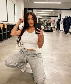 ലോക്ക്ഡൗൺ കാലത്തെ താരങ്ങളുടെ വീട് എങ്ങനെയെന്ന് കണ്ടിട്ടുണ്ടോ?