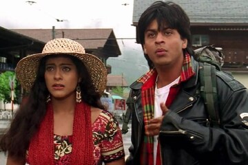 ദിൽവാലേ ദുൽഹനിയ ലേജായേംഗാ 25വർഷം പിന്നിടുമ്പോൾ  ഷാരൂഖിനും കാജോളിനും ലണ്ടനിൽ ശില്പമുയരുന്നു ദിൽവാലേ ദുൽഹനിയ ലേജായേംഗാ 25വർഷം പിന്നിടുമ്പോൾ  ഷാരൂഖിനും കാജോളിനും ലണ്ടനിൽ ശില്പമുയരുന്നു