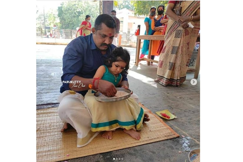  ലോക്ഡൗണ്‍ കഴിഞ്ഞ് ഒരിടവേളയ്ക്ക് ശേഷമാണ് ഉപ്പും മുളകും അടുത്തിടെ സംപ്രേക്ഷണം ആരംഭിച്ചത്. ആദ്യത്തെ കുറച്ച് എപ്പിസോഡുകളില്‍ പാറുക്കുട്ടി ഉണ്ടായിരുന്നില്ല. പിന്നീടാണ് കുട്ടിത്താരം വീണ്ടും പരമ്പരയിലേക്ക് എത്തിയത്. പാറുക്കുട്ടി ഇല്ലാത്ത എപ്പിസോഡുകളിലെല്ലാം കുട്ടിതാരത്തെ തിരക്കി ആരാധകര്‍ എത്താറുണ്ട്.