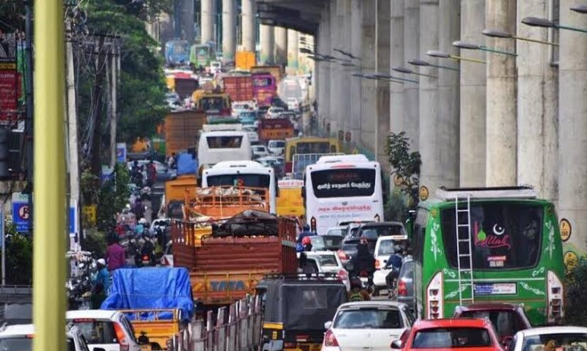  വാഹന നമ്പരിൽ നിന്ന് ഉടമയെ കണ്ടെത്തി പിഴയടക്കാനുള്ള നോട്ടീസ് വീട്ടിലെത്തും. എല്ലാം ചെയ്യുന്നത് ഇന്റലിജന്റ് ട്രാഫിക് സിസ്റ്റം വഴി.