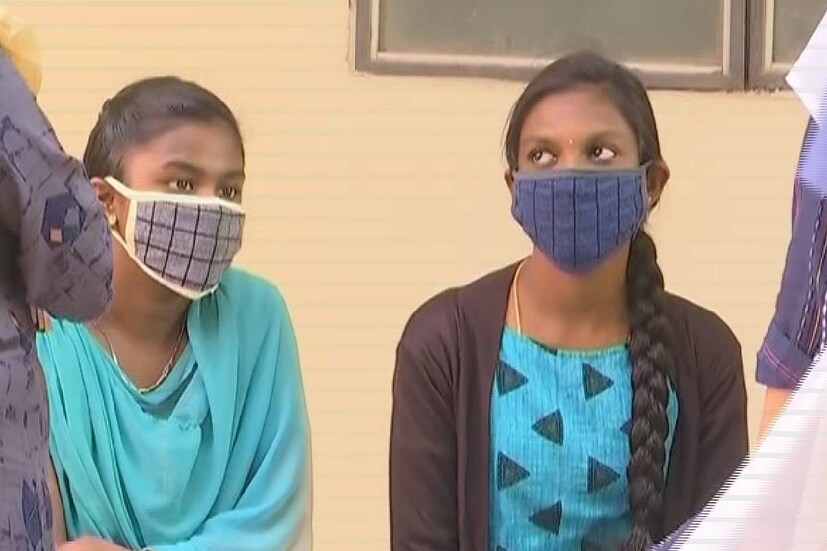  പെട്ടിമുടി ദുരന്തത്തില്‍ ഉറ്റവരെ നഷ്ടമായ ഹേമലതയും ഗോപികയും തിരികെ തലസ്ഥാനത്ത് എത്തി. നന്നായി പഠിച്ച് സര്‍ക്കാര്‍ ജോലി നേടണമെന്ന അച്ഛന്റെ ആഗ്രഹം നിറവേറ്റണമെന്നാണ് ഇരുവരുടെയും ആഗ്രഹം. ദുരന്തം വിതച്ച ആഘാതത്തില്‍ നിന്ന് ഇവര്‍ കരകയറുകയാണ്. വീണ്ടും പഠിക്കണം.