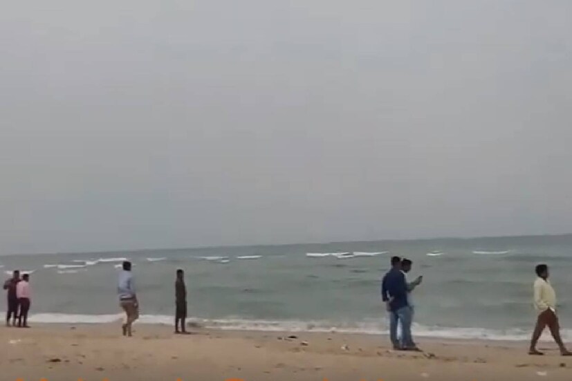 കണ്ണൂർ സ്വദേശിയും മംഗഫ് ഇന്ത്യ ഇന്റർനാഷണൽ സ്കൂളിലെ ഒൻപതാം ക്ലാസ് വിദ്യാർഥിയുമായ മുഹമ്മദ് ഇർഫാൻ (14) ആണ് മരിച്ചത്.