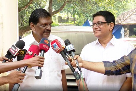 Kerala Congress| ജോസ് കെ മാണിയുടെ സഹോദരീ ഭർത്താവ് പി ജെ ജോസഫുമായി കൂടിക്കാഴ്ച നടത്തി; പിന്തുണ അറിയിച്ചു Kerala Congress| ജോസ് കെ മാണിയുടെ സഹോദരീ ഭർത്താവ് പി ജെ ജോസഫുമായി കൂടിക്കാഴ്ച നടത്തി; പിന്തുണ അറിയിച്ചു