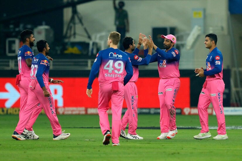 Rajasthan players celebrate after bagging a wicket. (Twitter)
