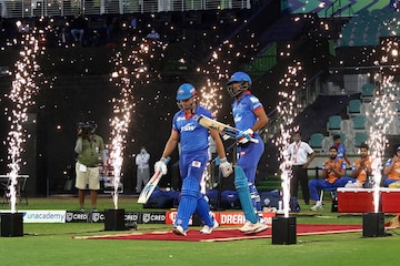 IPL 2020| ഹൈദരാബാദിനെ തകർത്ത് ഫൈനലിലേക്കുള്ള ഡൽഹി യാത്ര; ചിത്രങ്ങളിലൂടെ