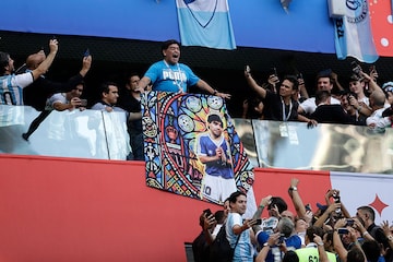 Diego Maradona Passes Away| ലോകം കാലിൽ ചേർത്തോടിയ ഇതിഹാസം Diego Maradona Passes Away| ലോകം കാലിൽ ചേർത്തോടിയ ഇതിഹാസം