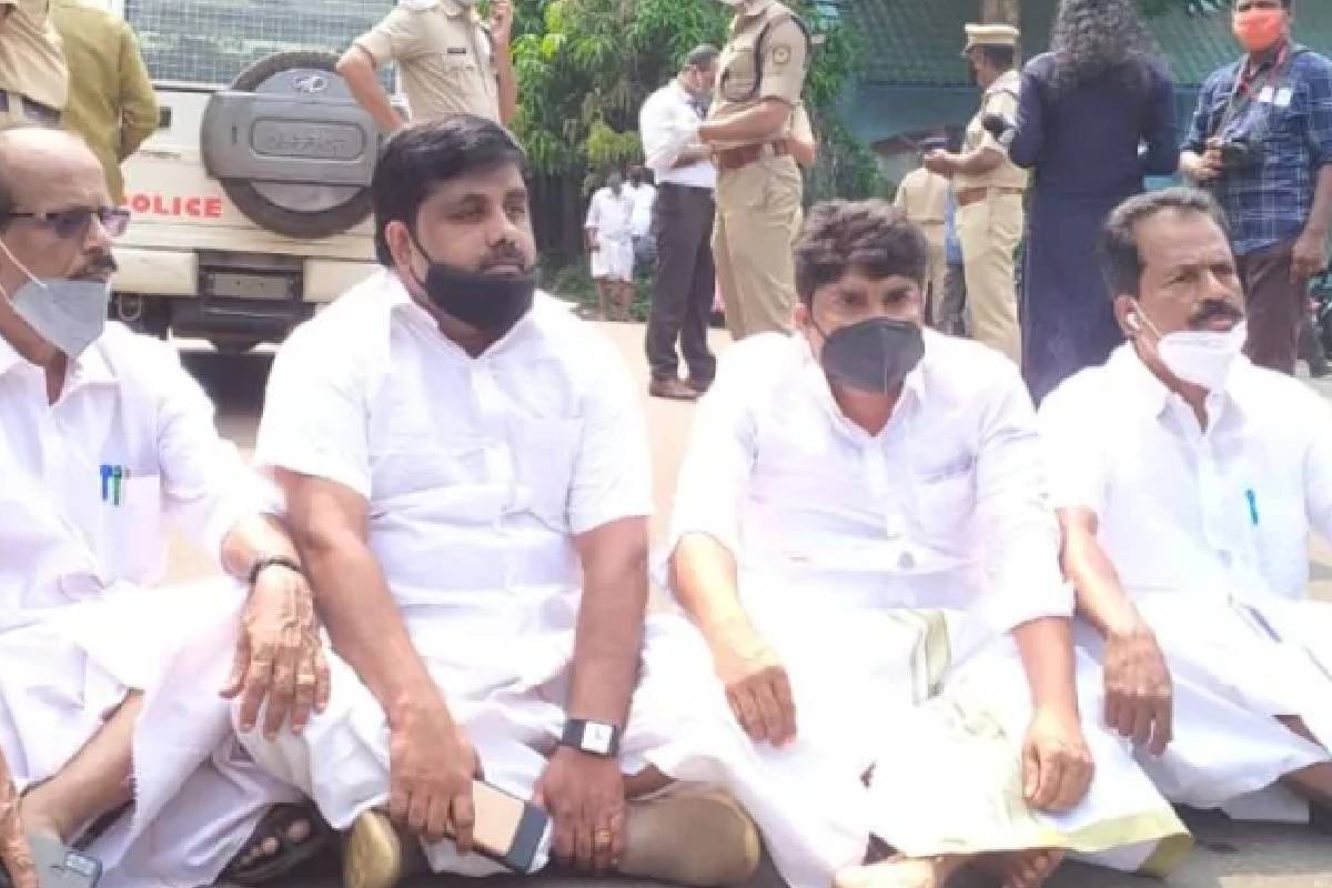 മാവോയിസ്റ്റ് പ്രവർത്തകന്റെ മൃതദേഹം കാണണമെന്ന് ആവശ്യം; സിദ്ധിഖ് ഉൾപ്പെടെയുള്ളവർ അറസ്റ്റിൽ